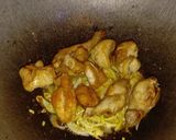 Foto langkah ke 3 dari resep Ayam goreng mentega.