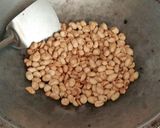 Foto langkah ke 1 dari resep Kue Kacang Jadul.