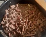 Aszaltszilvás marharagu recept fázis 4 fotója