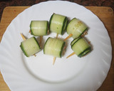 Foto del paso 6 de la receta: Canelones fríos de pepino rellenos de verduras y langostinos