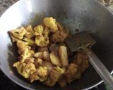 ফুল কপির চচ্চড়ি  (Fulkopi chorchori recipe in bengali) রেসিপি ধাপ - 2 ছবি