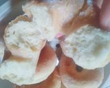 Foto langkah ke 5 dari resep Donat empuk lemput tanpa telur.
