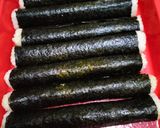 Foto langkah ke 4 dari resep Sushi mini.