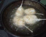Foto langkah ke 3 dari resep Banana corn dog / pisang corn dog.
