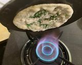A picture of step 7 of Tandoori roti.