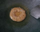 Foto langkah ke 5 dari resep Kue Cucur Gula Merah.