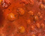 Foto del paso 2 de la receta: Pastel de salsa de tres tomates y quesos manchego curado y mozzarella