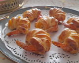 Foto del paso 5 de la receta: Langostinos en hojaldre
