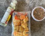 A picture of step 1 of Crispy tofu spice skewers.