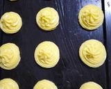 Foto langkah ke 5 dari resep Soes Original (Vla Susu).