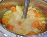 Foto del paso 4 de la receta: Crema de chirivía, calabacín y zanahorias