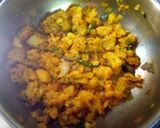 आलू प्याज़ की सूखी सब्जी(aloo pyaz ki sabzi recipe in hindi) रेसिपी चरण 2 फोटो