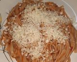 Foto del paso 4 de la receta: Comida de alacena que salva (fideos y salsa)