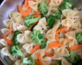 A picture of step 1 of Farfalle Pasta Salad.