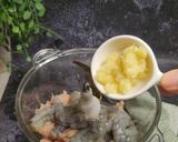 Foto langkah ke 1 dari resep Bola-bola udang ayam.