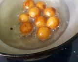 खव्याचे गुलाबजामून (khavyache gulabjammun recipe in marathi) रेसिपी स्टेप 4 फोटो 