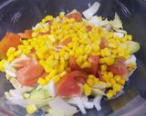 Foto del paso 2 de la receta: Ensalada campera con espárragos verdes y salmón ahumado