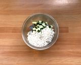 Foto del passaggio 3 della ricetta Risotto con Gamberi Pancetta e Zucchine in Vasocottura al Microonde ​