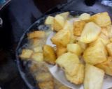 A picture of step 3 of Bengali Aloo Posto.