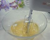 Foto langkah ke 5 dari resep Chocolate Vanilla Castella Cake.