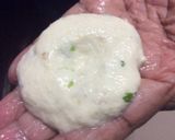 A picture of step 3 of Suji Dal Bhalla.