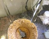 Foto del paso 2 de la receta: Mantequilla de maní casera + leche de maní a partir de las sobras