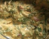 A picture of step 3 of Palak pakoda.