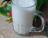 A picture of step 5 of Namkeen lassi.