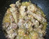 A picture of step 3 of Green Chicken Curry with Nigella seeds.