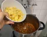 รูปขั้นตอนการทำที่ 8 ของ ซุปทอสคาน่า กับ พาสต้าโบว์ (Toscana Soup with Farfalle Pasta)