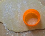 Foto del paso 3 de la receta: Galletitas de crema de leche 🍪 Galletas de nata, 4 ingredientes, sin huevo