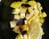 কড়াইশুঁটি ও মুলো দিয়ে শোল মাছ (koraishuti o mulo diye shol recipe in bengali) রেসিপির ধাপ 11 ছবি