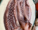 Une image de l'étape 1 de 🦑Poulpe 🐙sauce pimenton de la vera🌶️à 🇵🇹la portugaise🪵🍃.