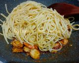 Gambar langkah 10 resipi Spaghetti Goreng Pedas.
