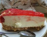 Foto langkah ke 12 dari resep STRAWBERRY CHEESECAKE 🍓Unbake.