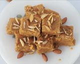 मोहनथाल(Mohanthal recipe in Hindi) रेसिपी चरण 10 फोटो
