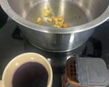 Foto del paso 6 de la receta: Lombarda con pasas y piñones