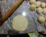 صورة لخطوة 2 من وصفة خبيزات محشيين