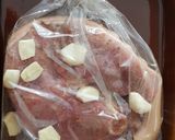 Bőrös malaccomb hagymás burgonyával recept fázis 1 fotója