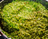 લહસૂની પાલક ખીચડી (Lahsuni Palak Khichdi Recipe In Gujarati) રેસીપી સ્ટેપ5ફોટો
