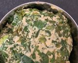 मेथी की क्रिस्पी मसाला पूरी(methi ki crispy masala poori recipe in hindi) रेसिपी चरण 2 फोटो