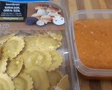 Foto del paso 1 de la receta: Girasoles de pasta fresca rellenos de setas y trufa