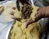 Foto del paso 5 de la receta: Bastones de papa rellenas con carne y queso🧀