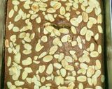 Foto langkah ke 4 dari resep Banana almond cake with palm sugar.