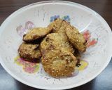Diós, vörös áfonyás korongok (cukor, lisztmentes) recept fázis 4 fotója