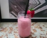 Foto del paso 2 de la receta: Smoothie de fresa con colágeno