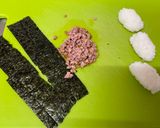 A picture of step 2 of Japanese Beef Sushi.