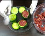 Foto del paso 1 de la receta: Zapallitos o Zuchinis rellenos en 1 paso! 🥒👨‍🍳