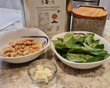 Foto del paso 1 de la receta: Pesto de cacahuetes