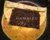 Foto langkah ke 5 dari resep Gyeran Mari (Telur Dadar Gulung Korea / Rolled Egg Omelette).